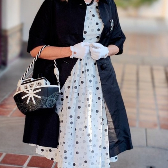 Vintage 1950s White & Black Polka Dots Print Dress with Belt - Picture 7 of 9